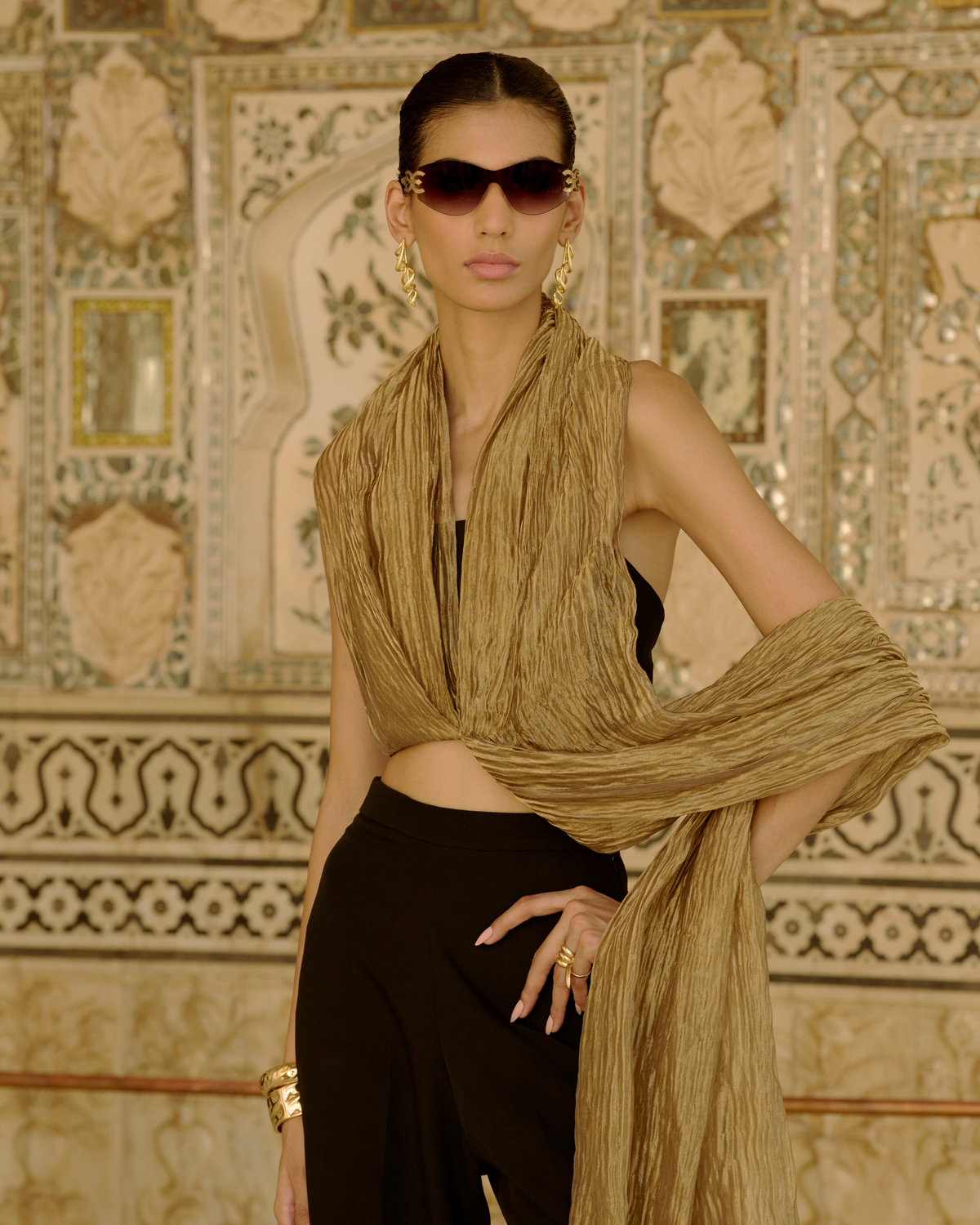 RAY OF RAYA Top