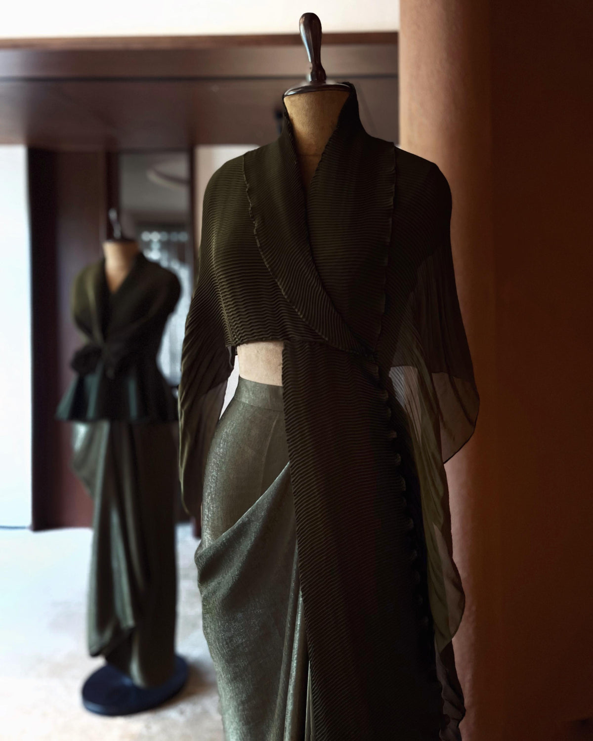 OLIVE | NAQIA SET