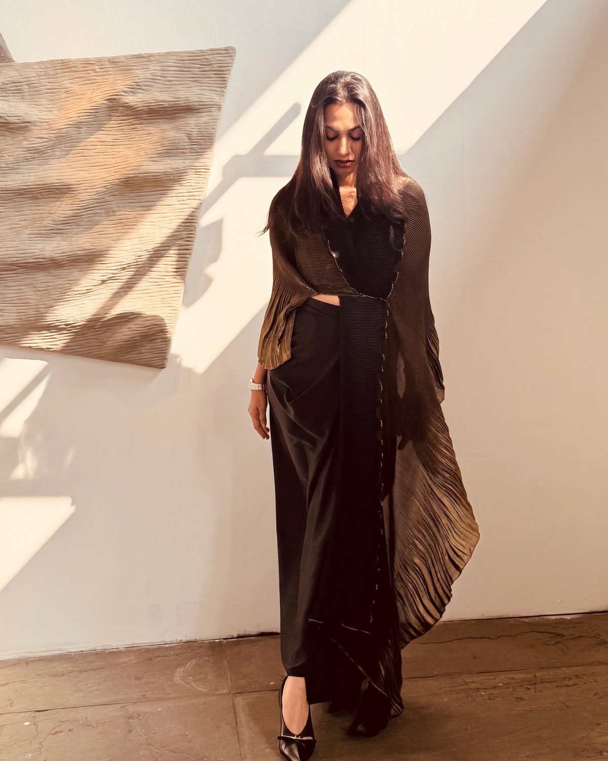 Black|Gold Naqia top