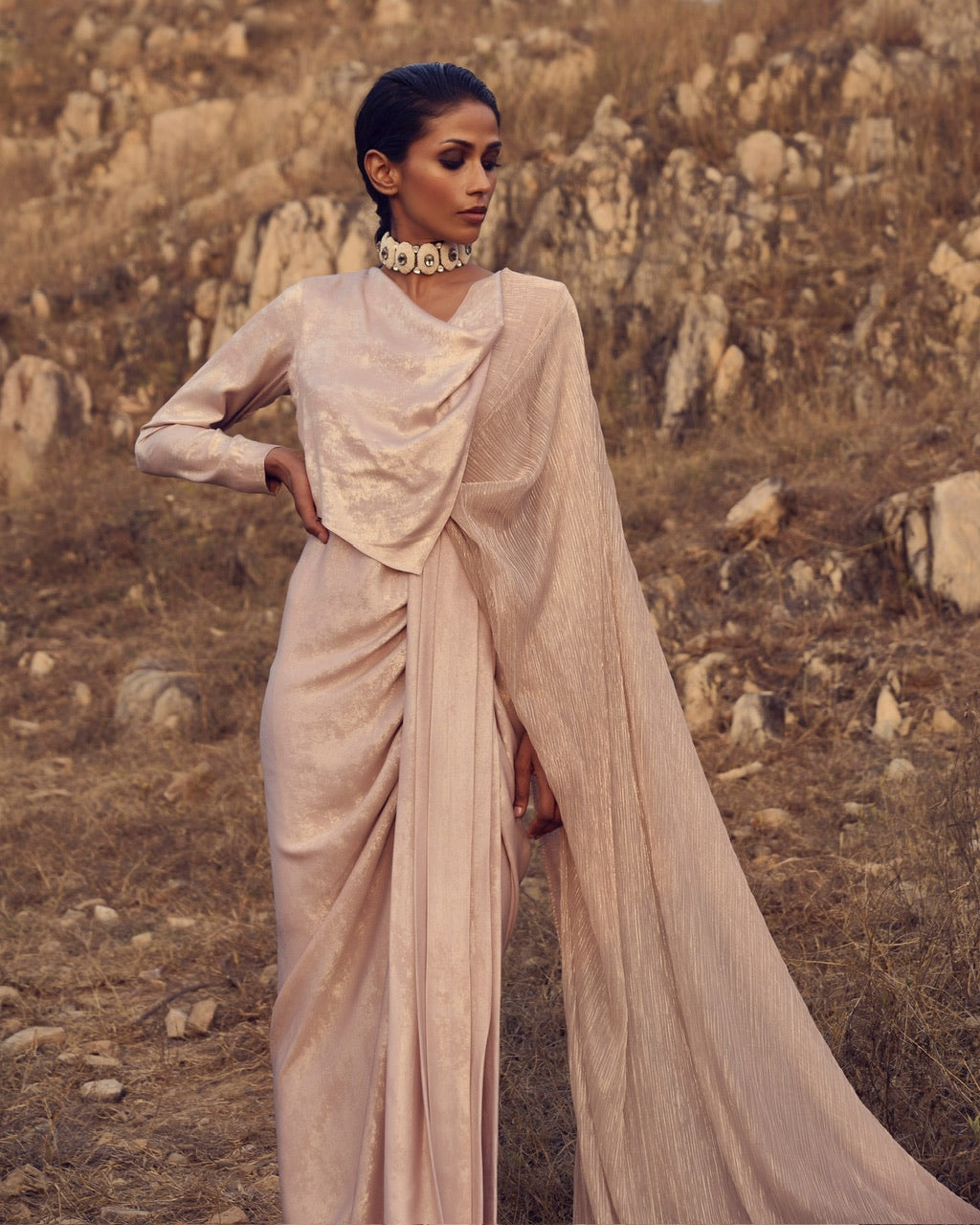 Dusty-pink drift saree