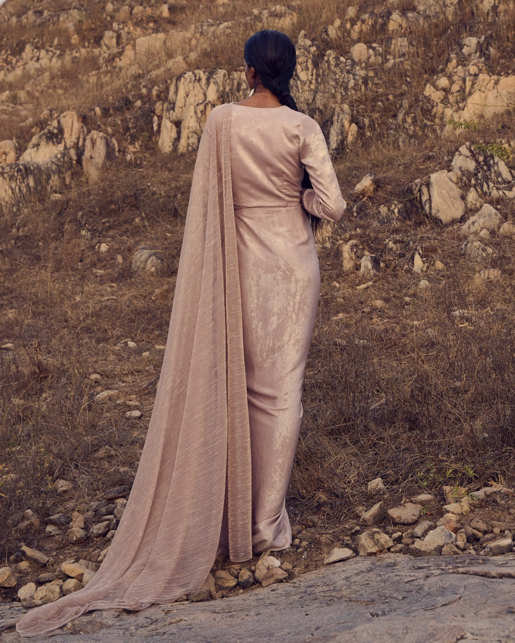 Dusty-pink drift saree